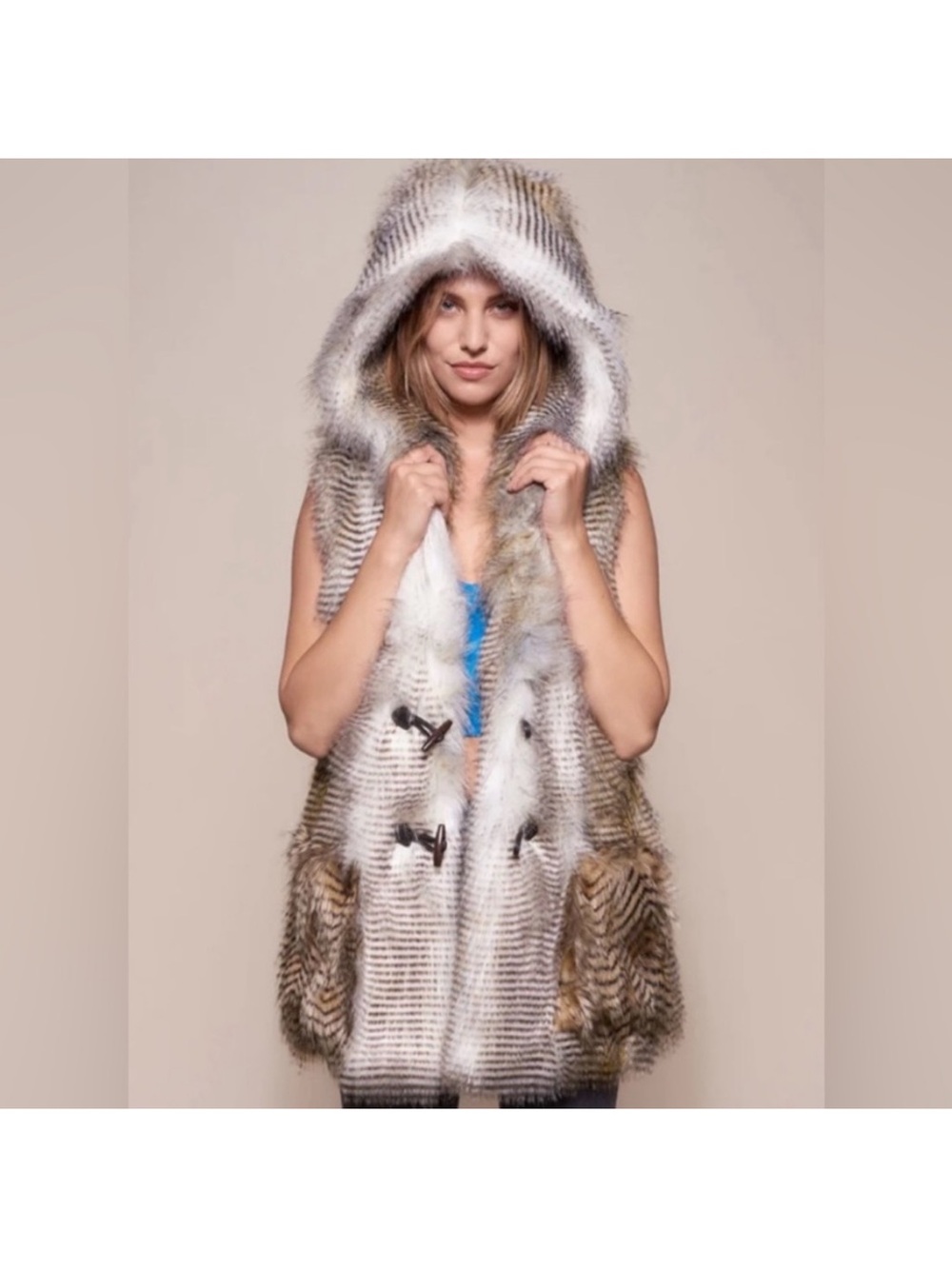 SpiritHoods‎ Alaskan Hawk Faux Fur Hooded Vest Small EUC
